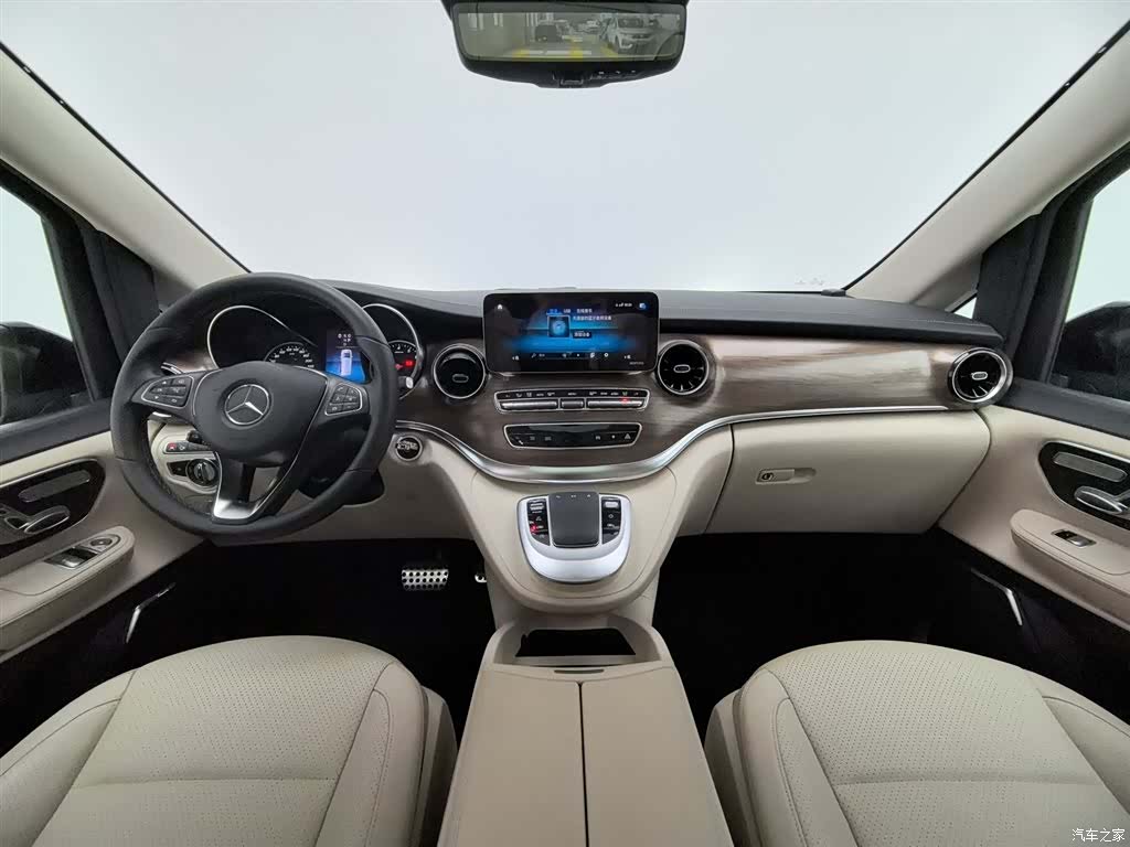 Mercedes-Benz V-Class, 2022 все фото