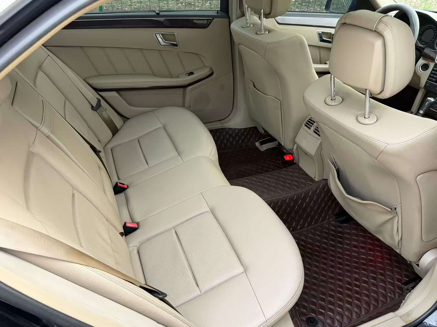 Mercedes-Benz E-Class, 2011 11