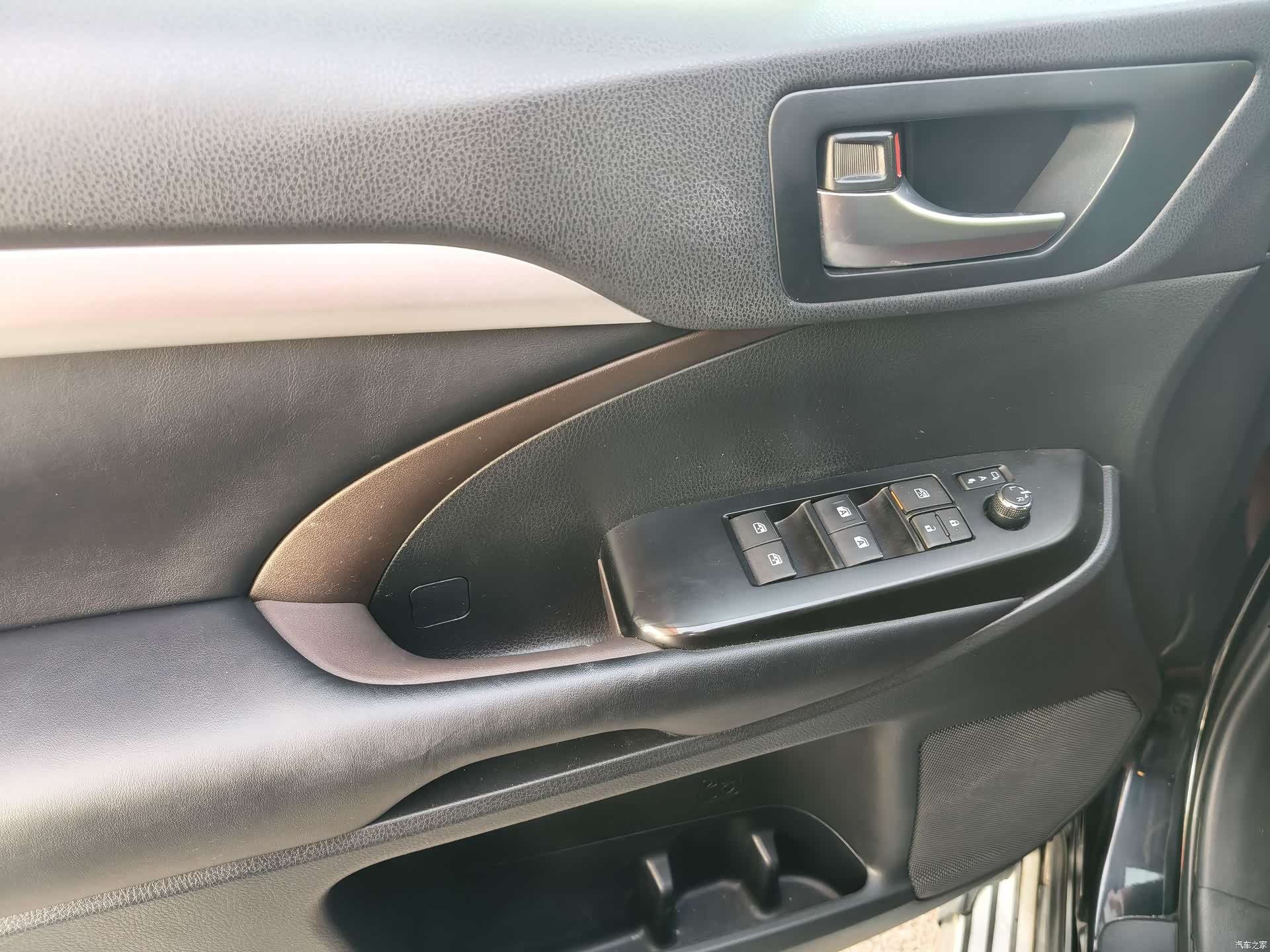 Toyota Highlander, 2020 10