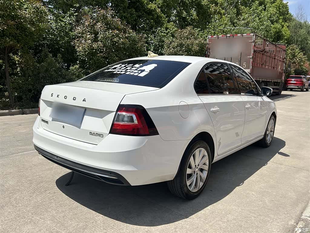 Skoda Rapid, 2019 6