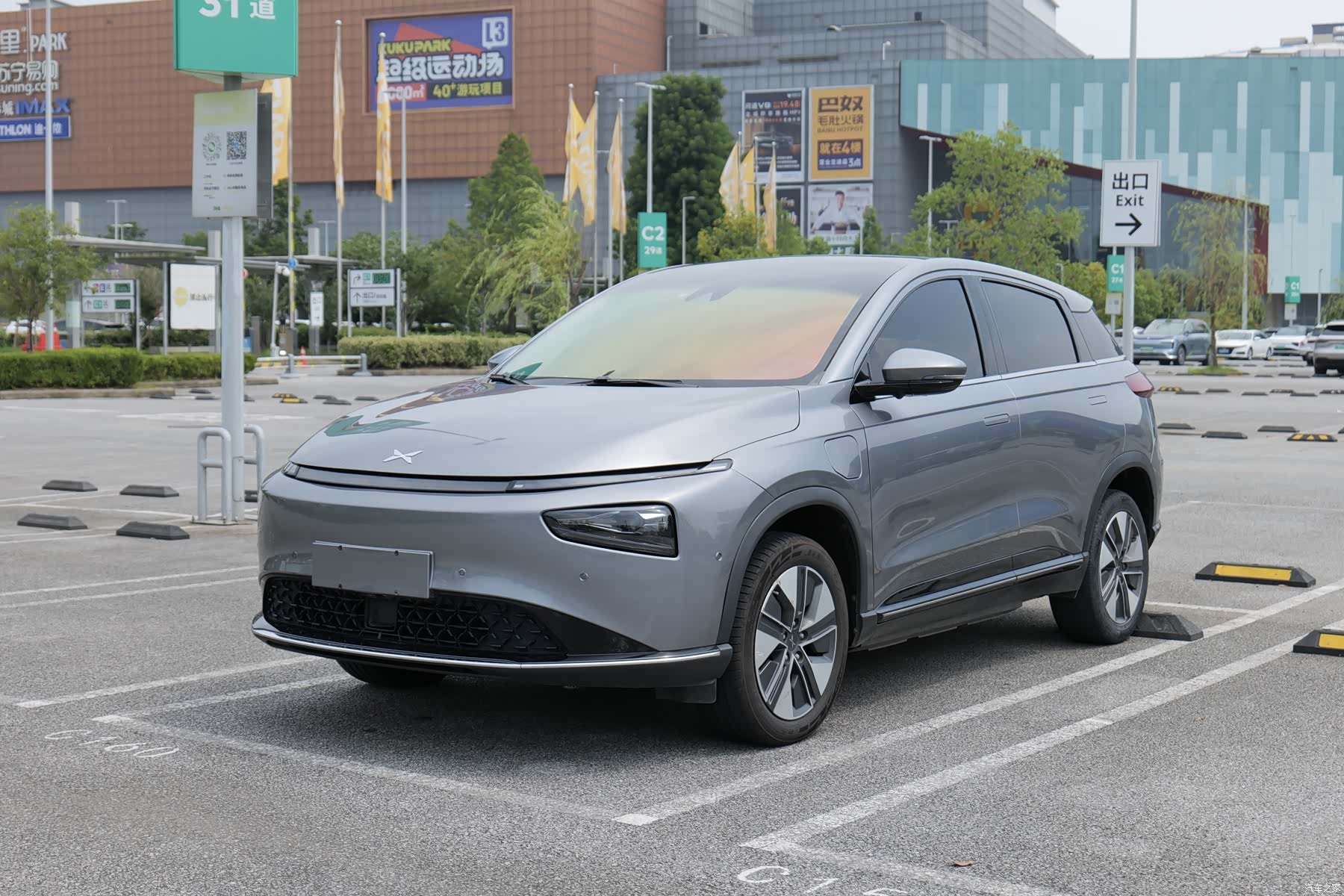 Xpeng G3i, 2022 1