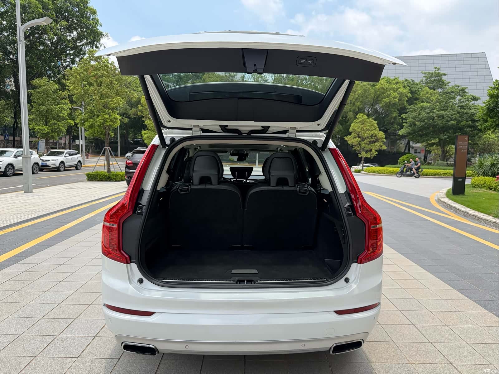 Volvo XC90, 2016 16