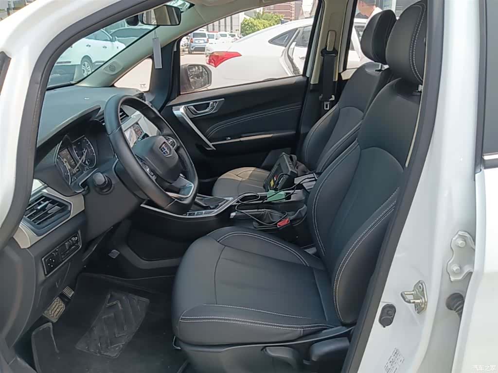 Geely X3, 2020 15