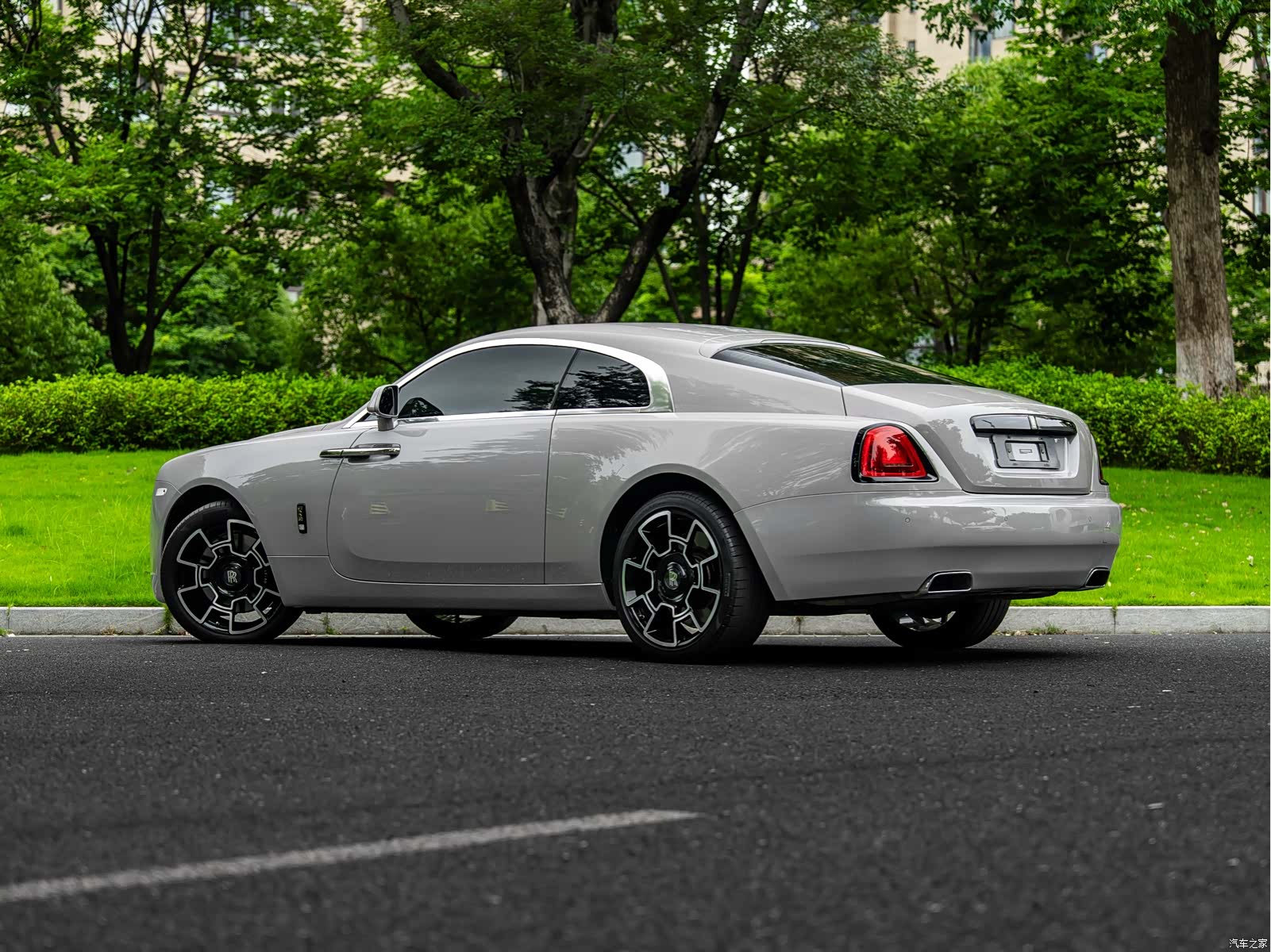 Rolls-Royce Wraith, 2021 17