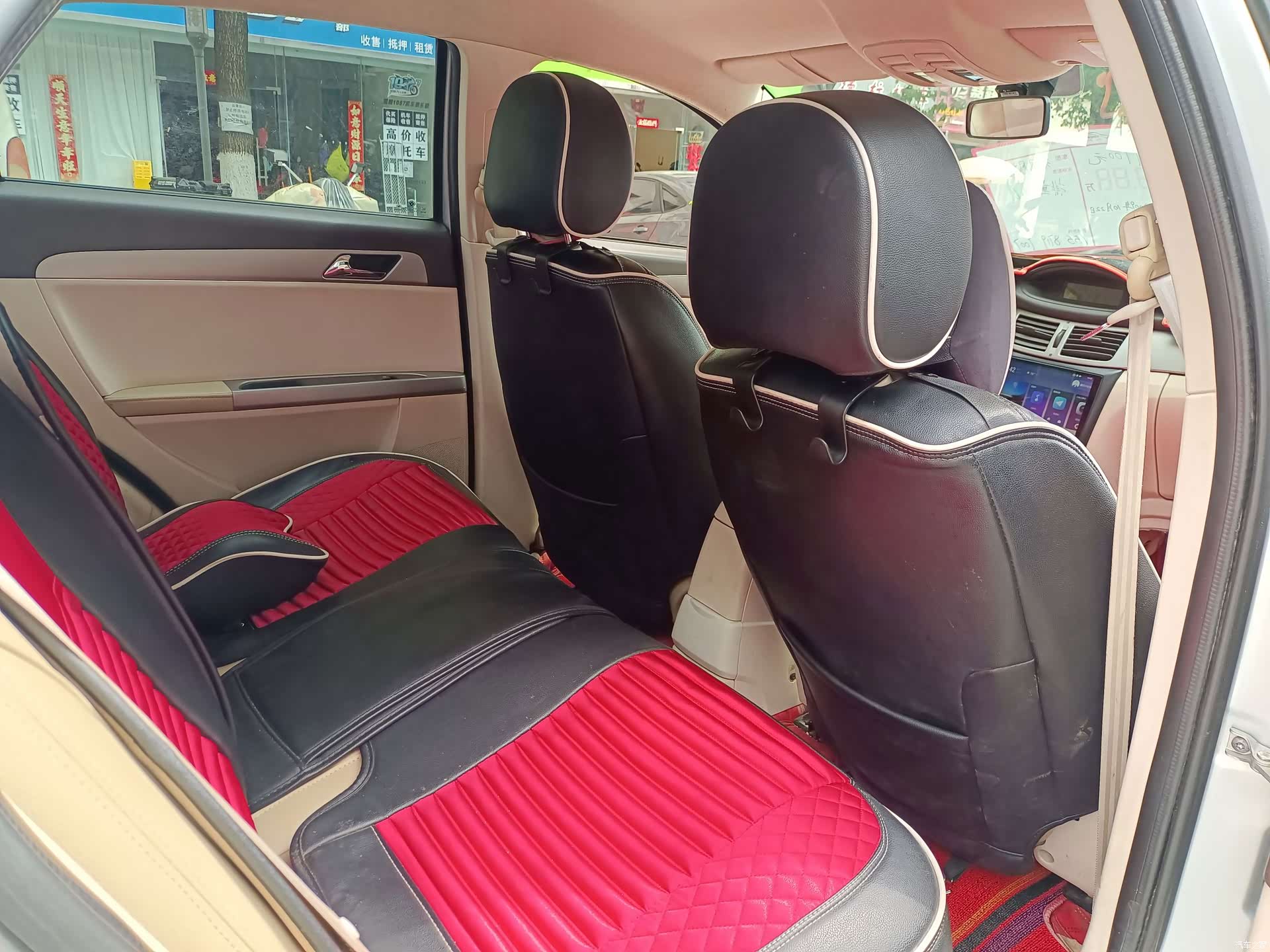 DongFeng S30, 2009 6