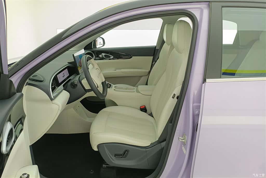 Geely Xingyuan, 2025 9