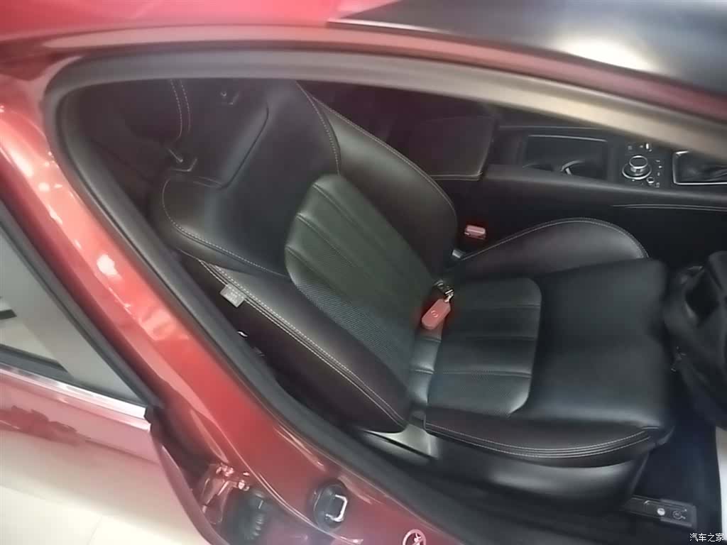 Mazda CX-4, 2019 25