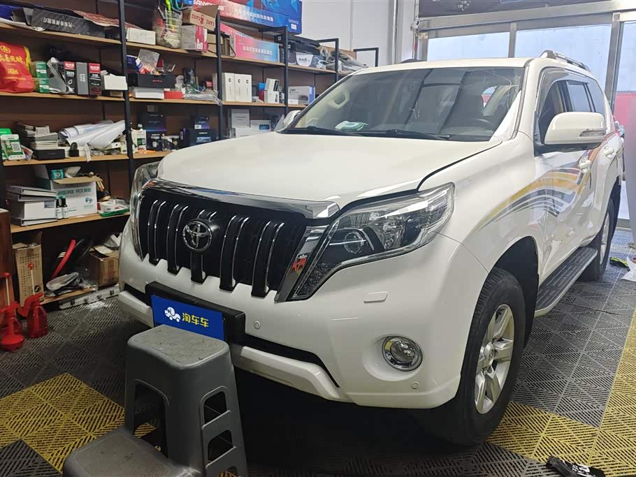 Toyota Prado