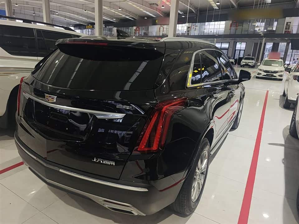 Cadillac XT5