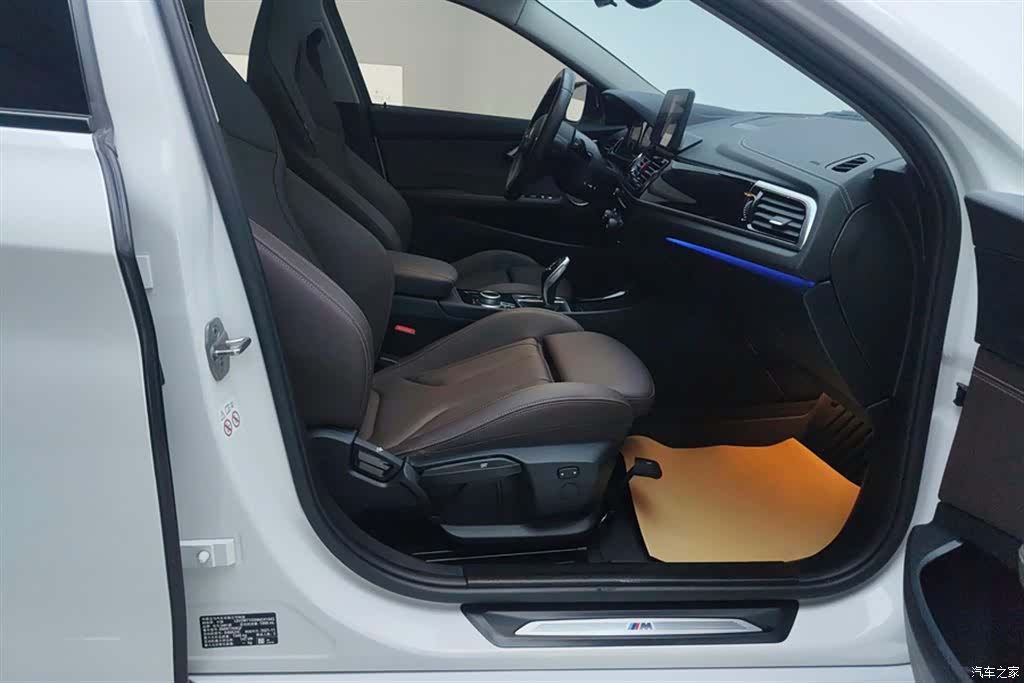 BMW 1 Series, 2021 8