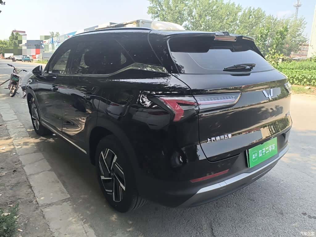 Wuling Starlight, 2025 все фото