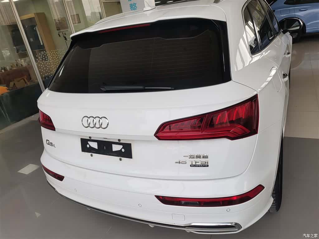 Audi Q5L, 2020 8