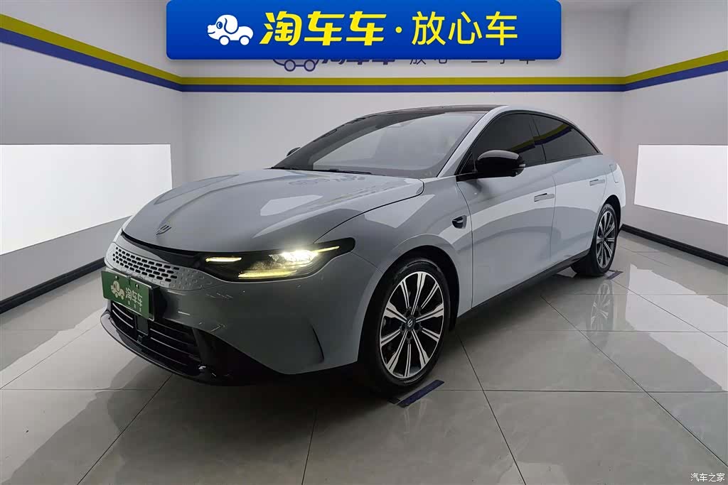 Leapmotor C01