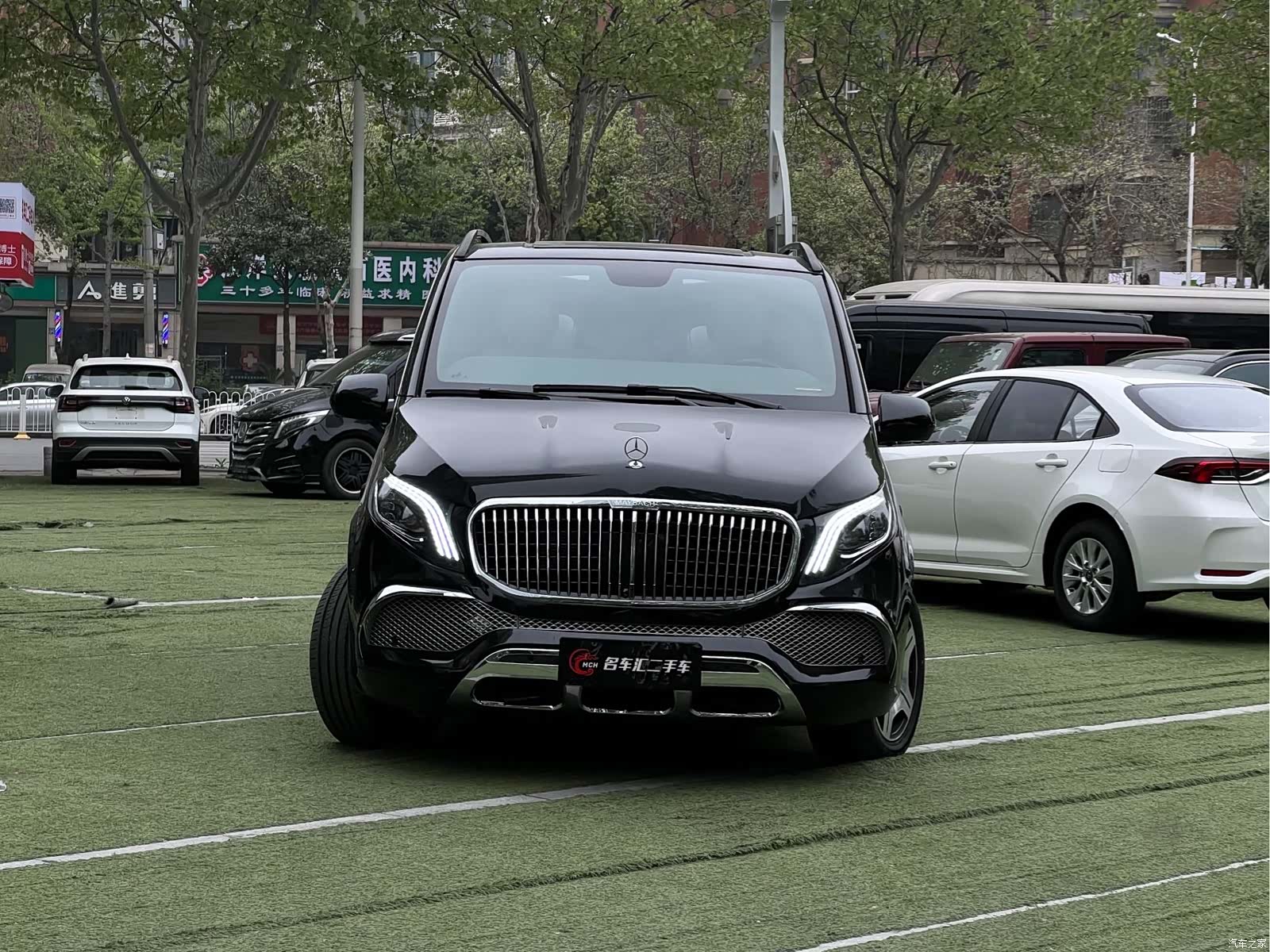 Mercedes-Benz 7, 2024 4
