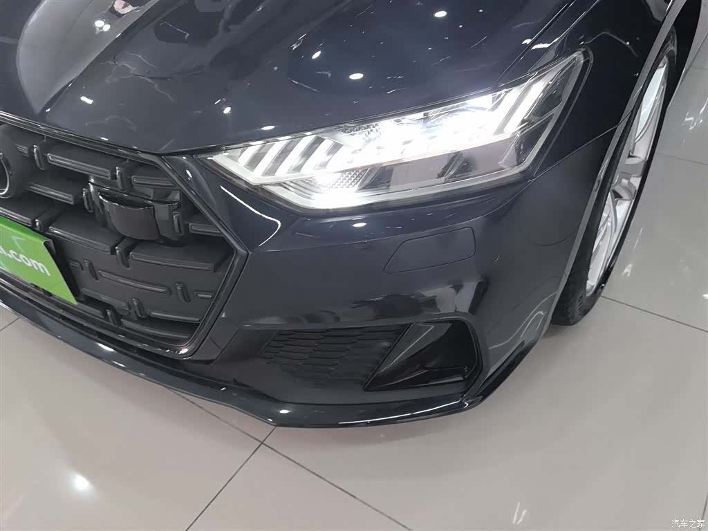 Audi A7L, 2023 24