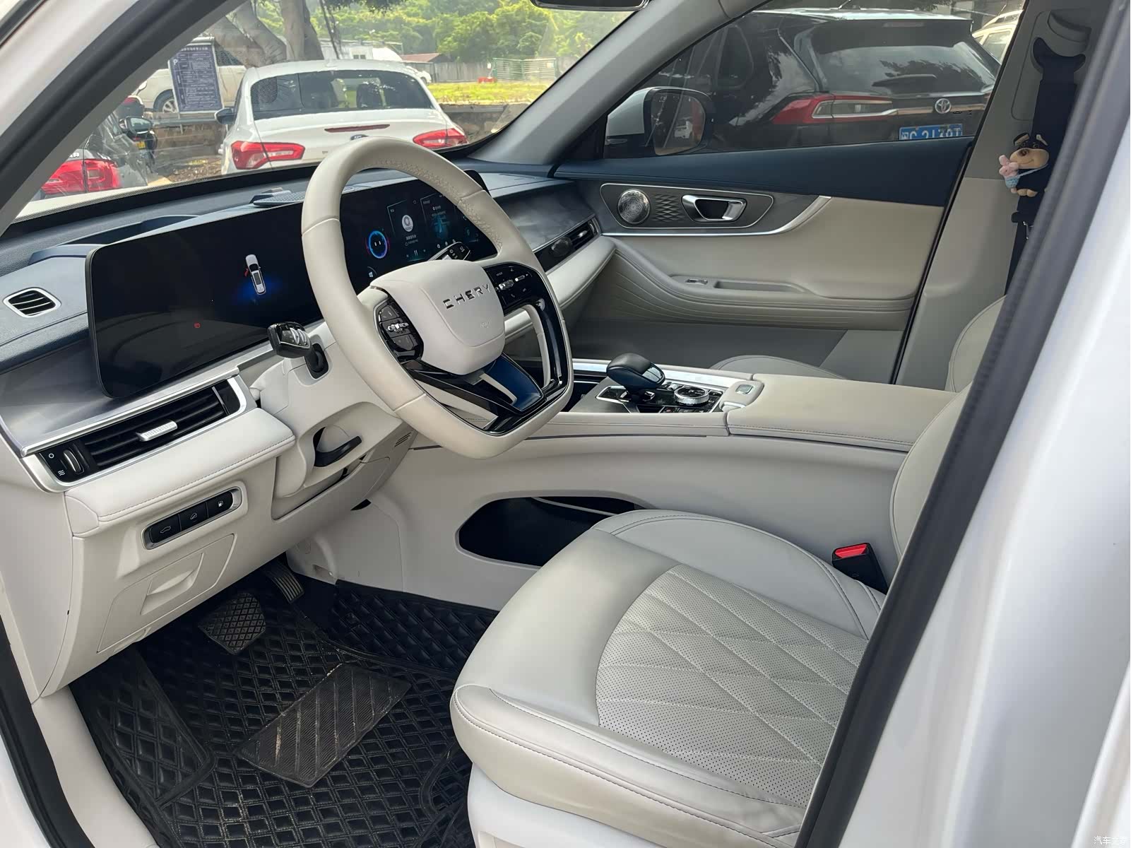 Chery Tiggo 8, 2023 4