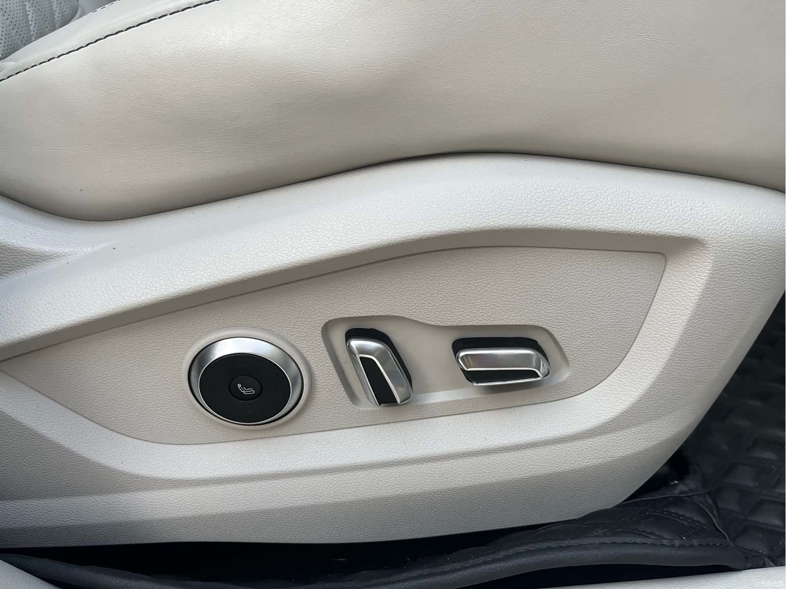 Chery Tiggo 8, 2023 25