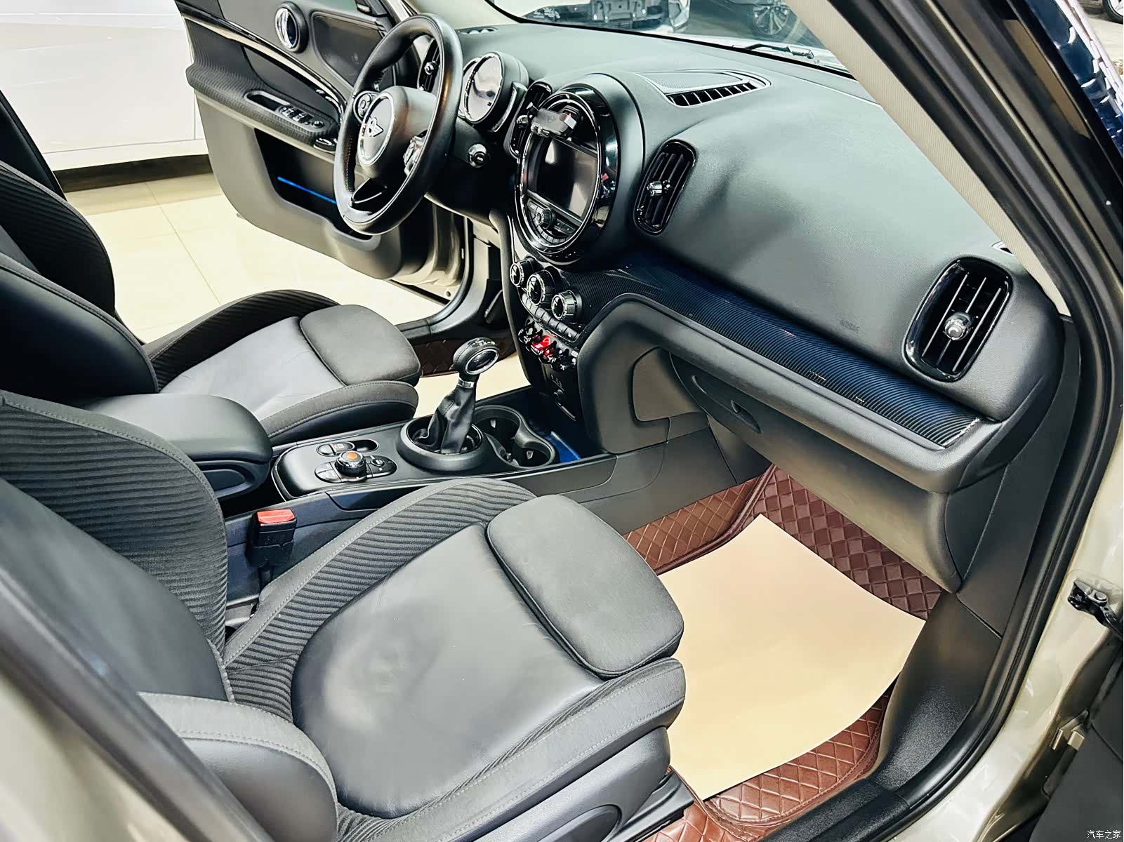 Mini Countryman, 2018 14