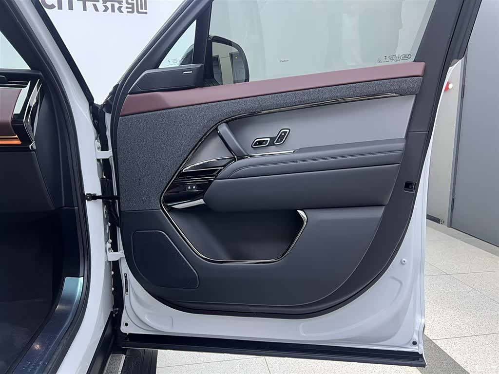 Land Rover Range Rover, 2023 28