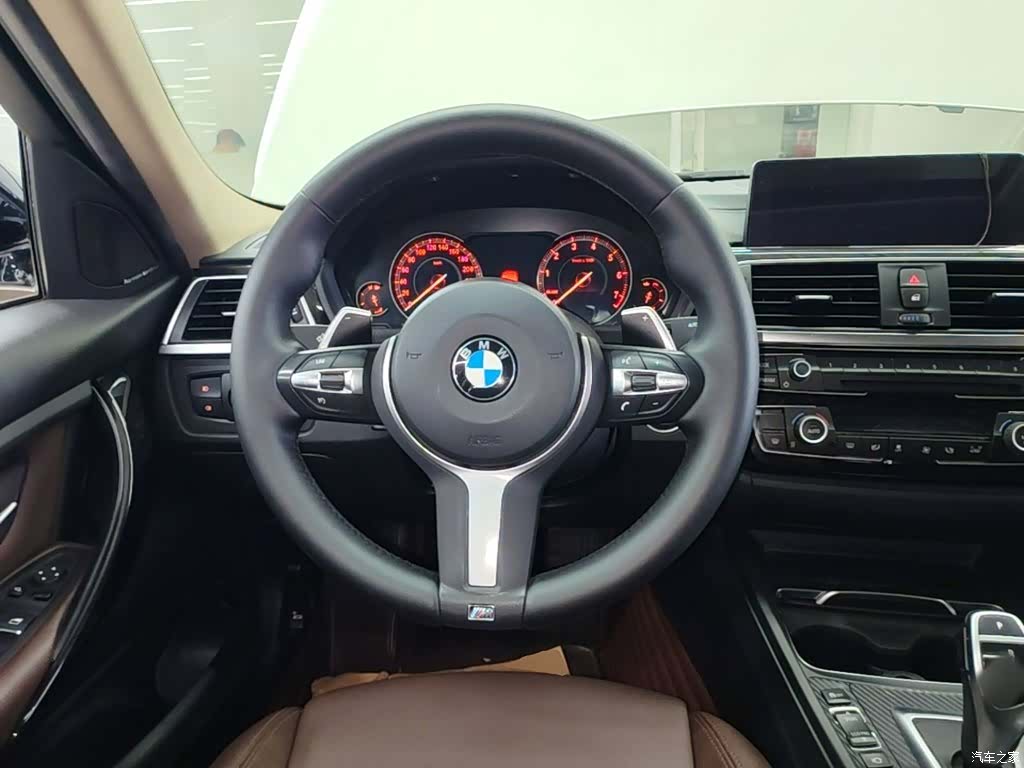 BMW 3 Series, 2018 17