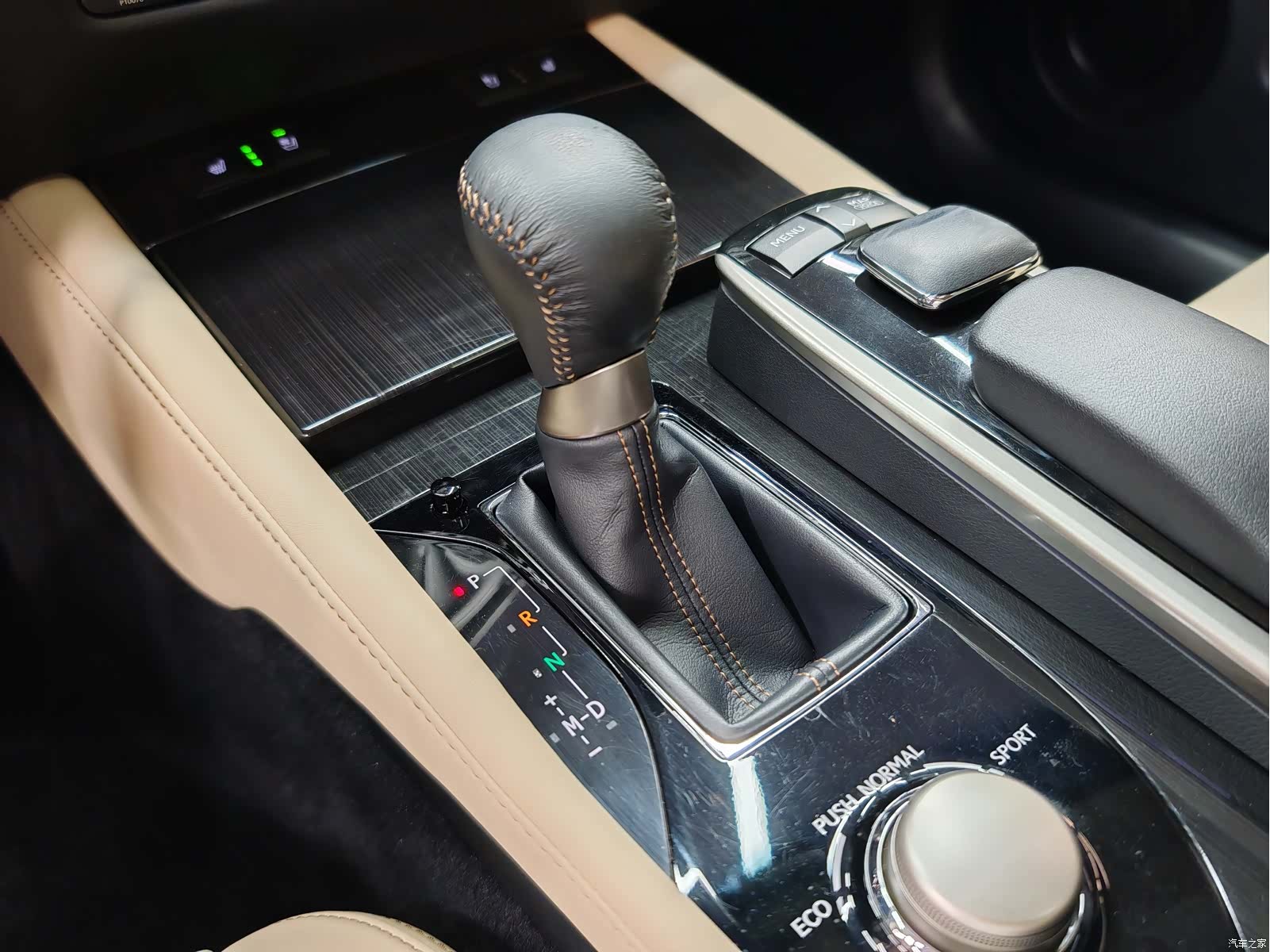 Lexus GS, 2013 21