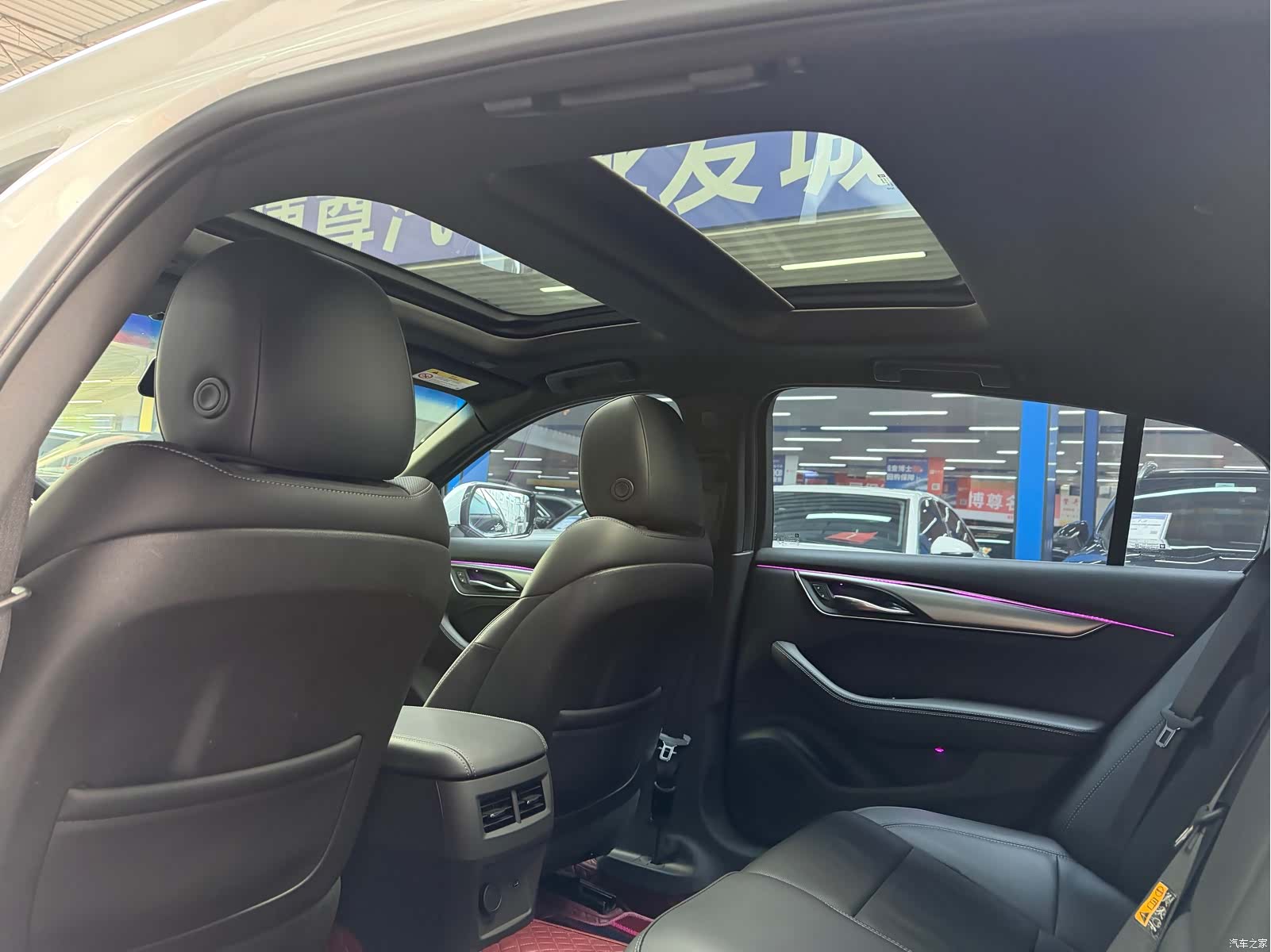 Cadillac CT5, 2022 15