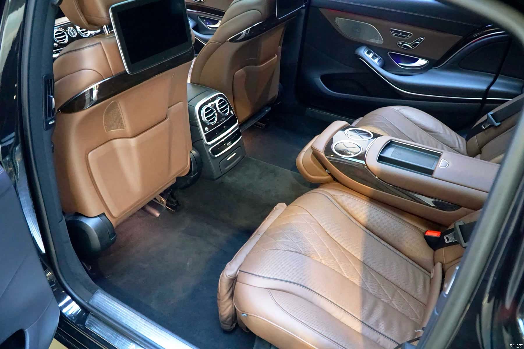 Maybach S-Class, 2018 все фото