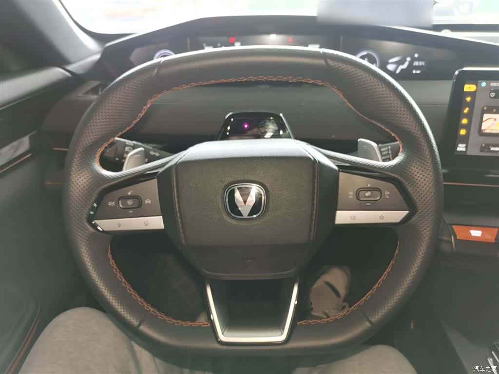 Changan UNI-V, 2022 7