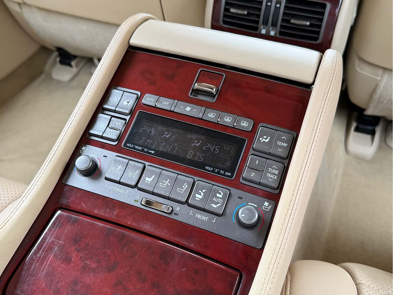 Lexus LS, 2009 13