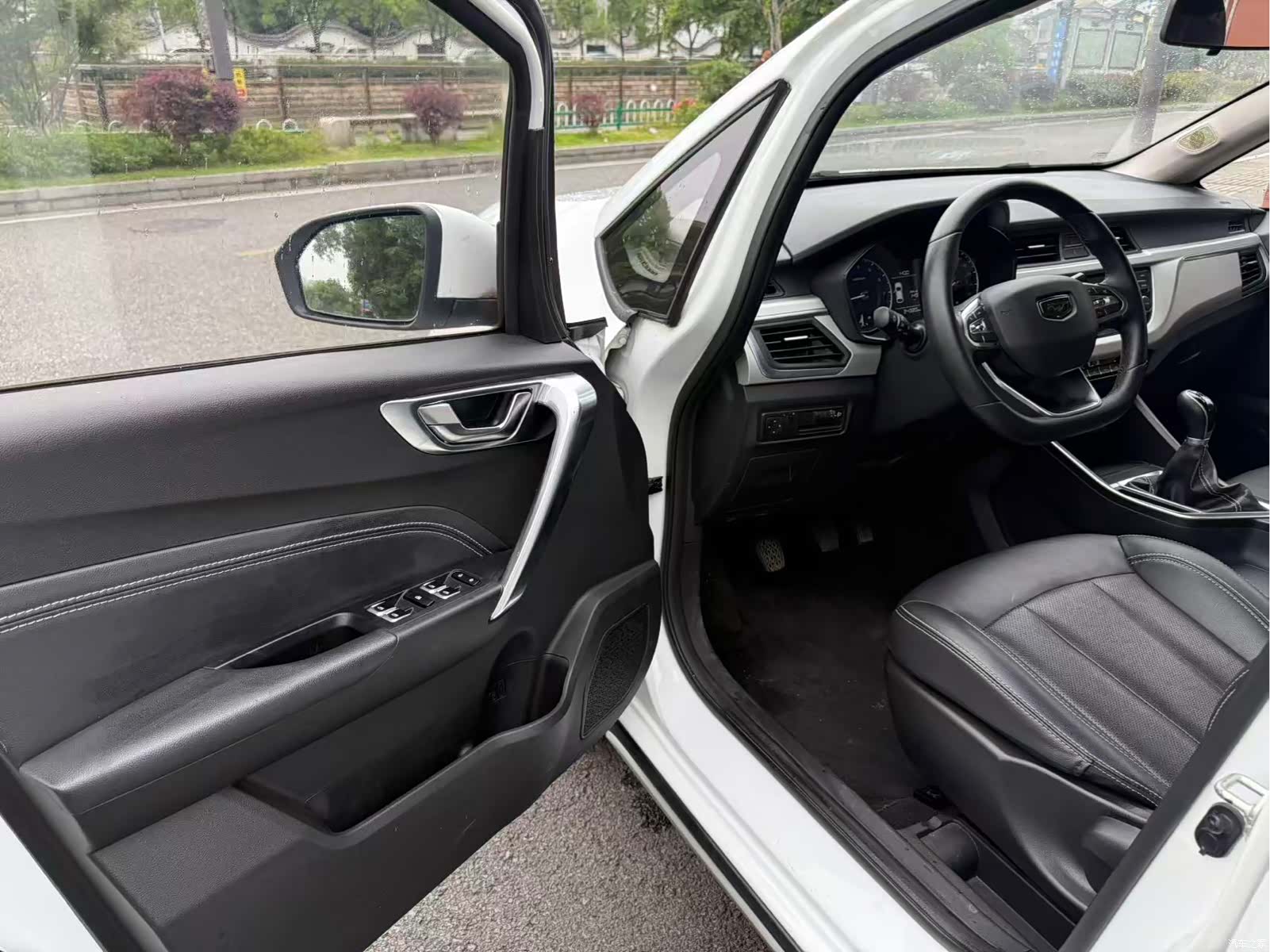 Geely X3, 2020 8