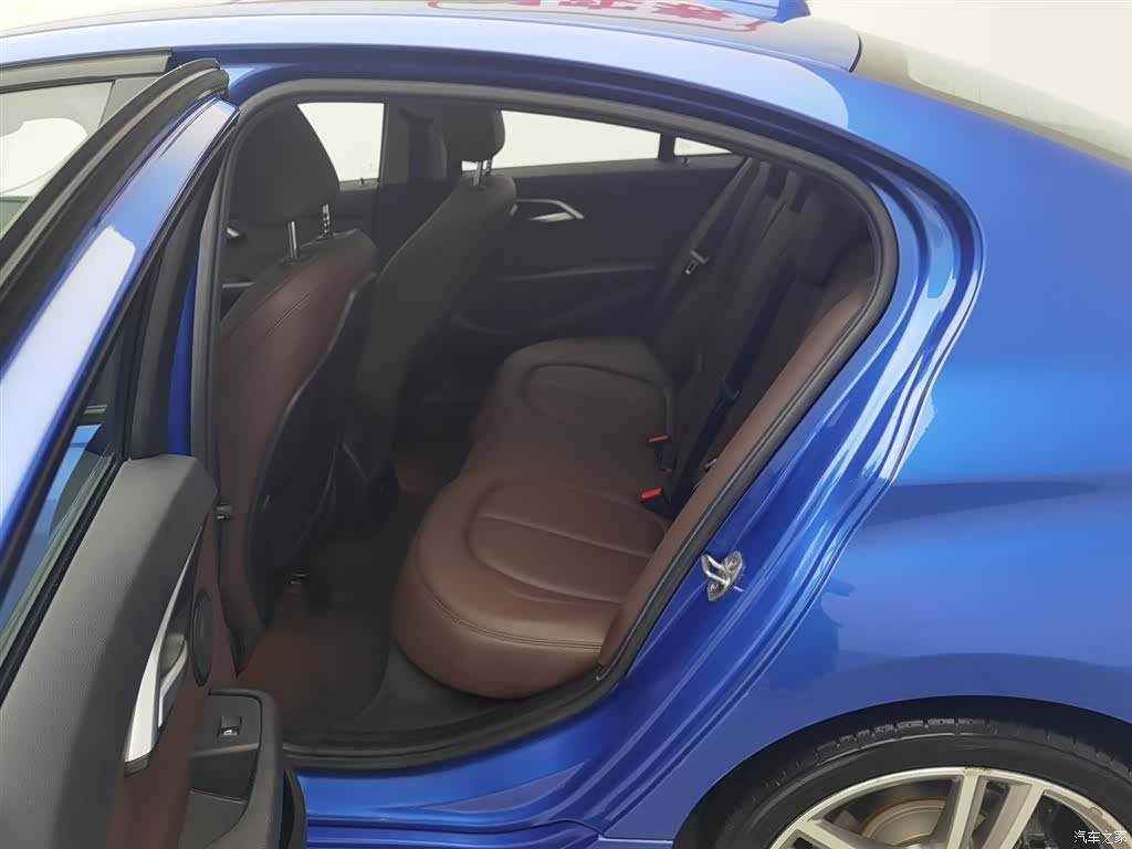 BMW 1 Series, 2019 15