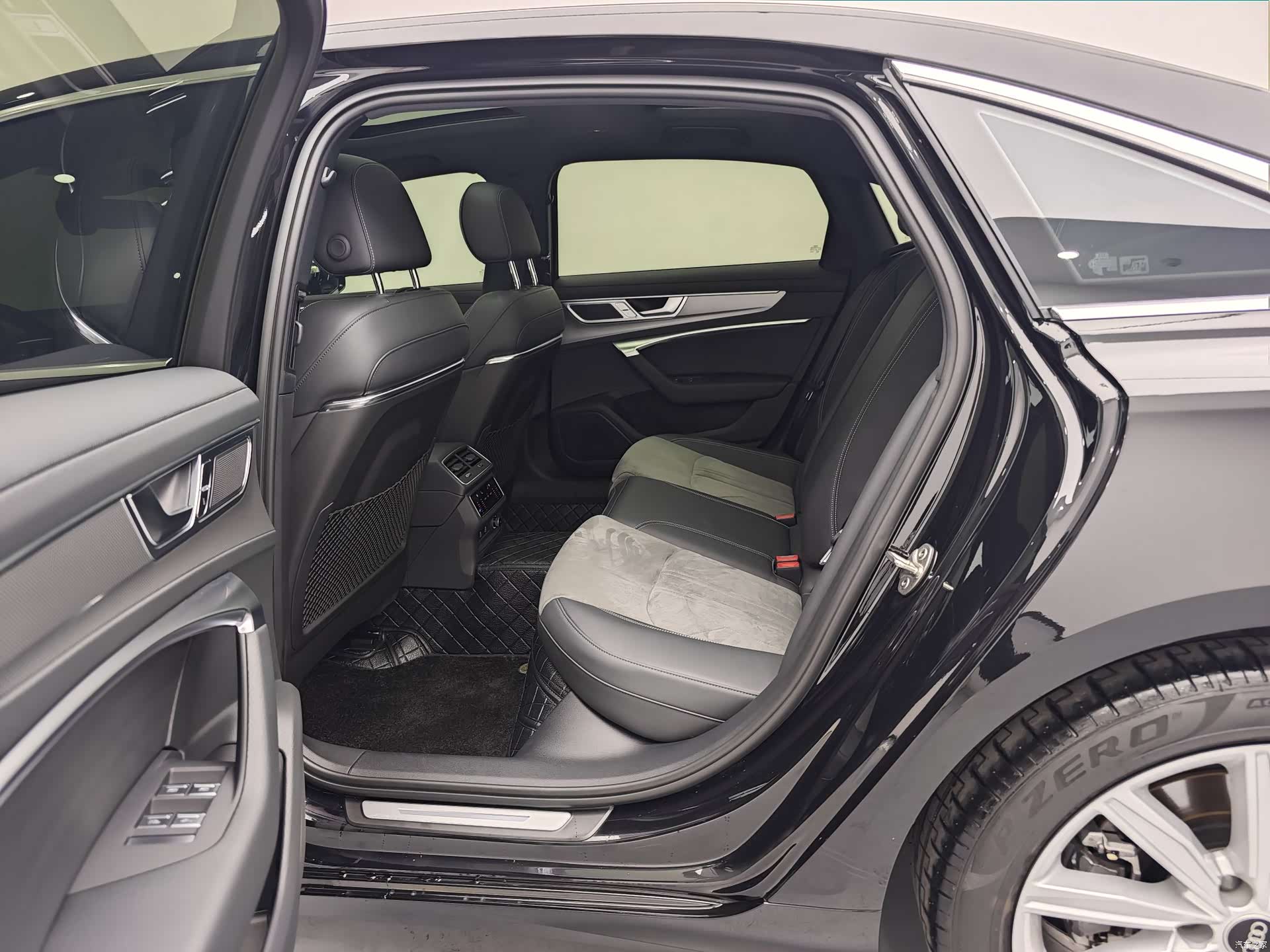 Audi A6L, 2024 8