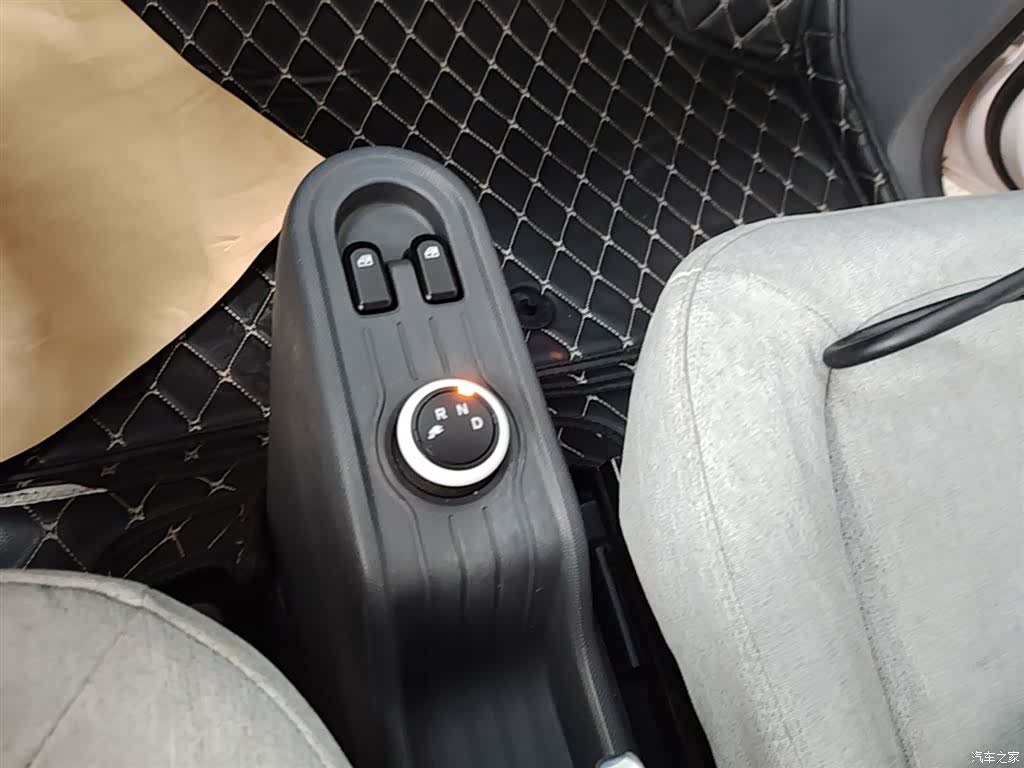 Wuling MINIEV, 2021 14
