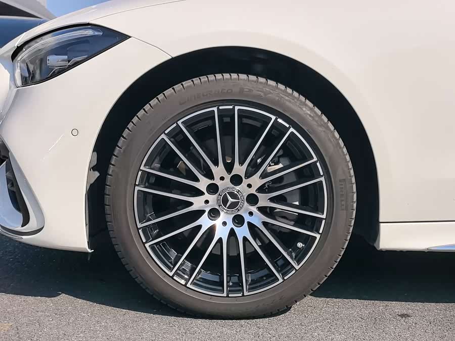 Mercedes-Benz C-Class 2025, фото 20