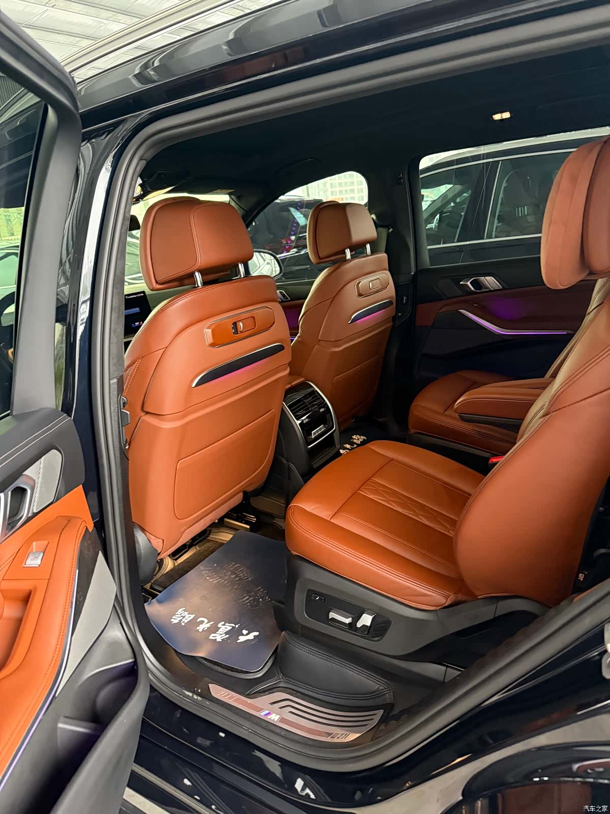 BMW X7, 2024 4