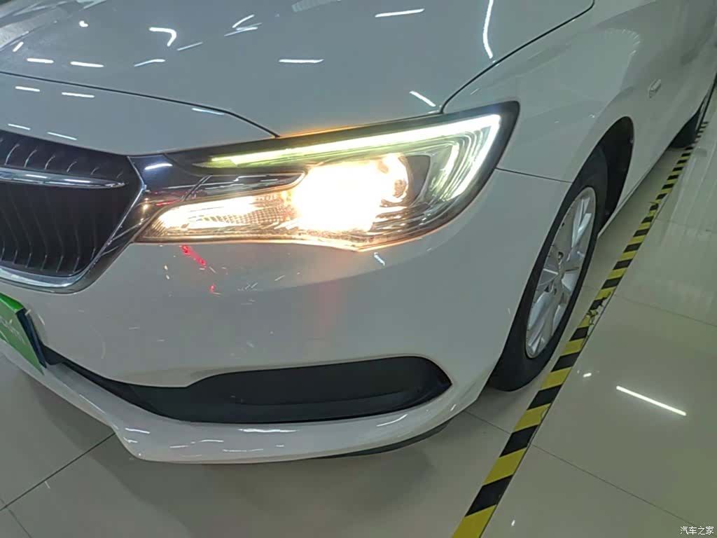 Buick GL6, 2018 24