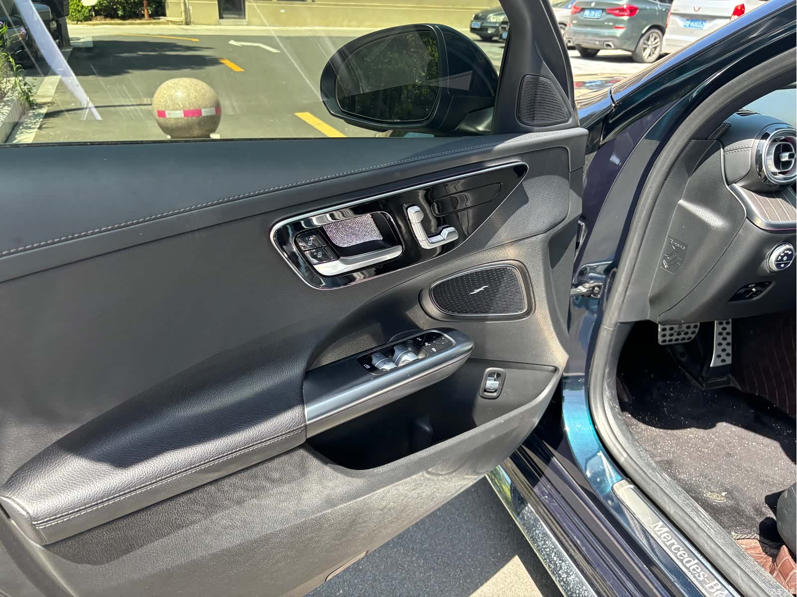Mercedes-Benz C-Class, 2023 4