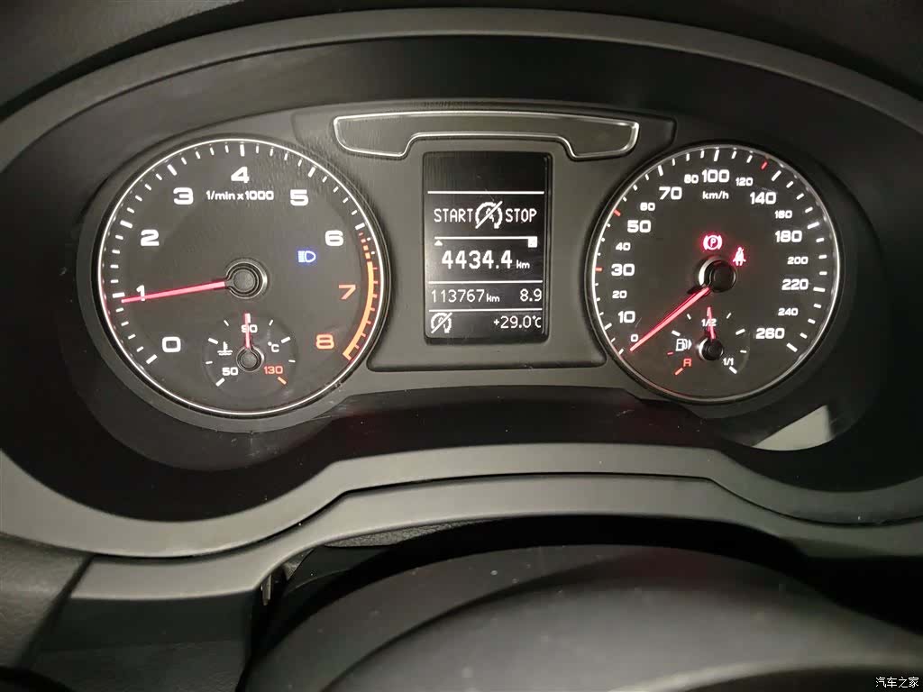Audi Q3, 2017 4