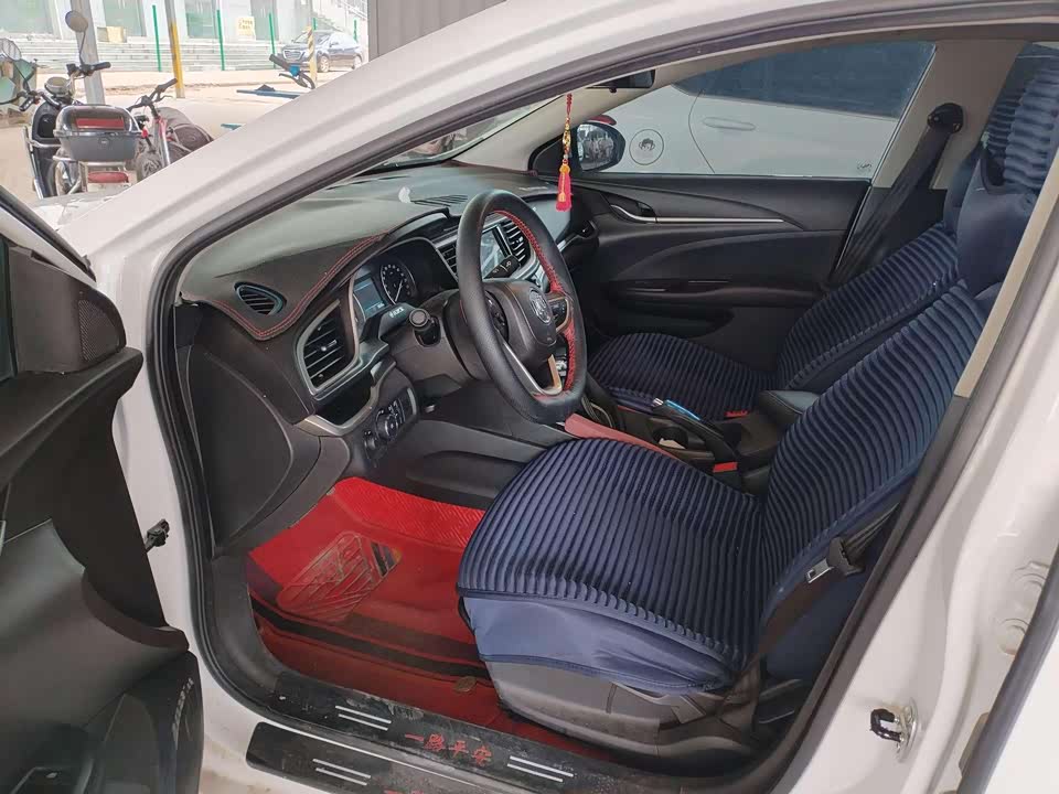 Buick Yinglang Buick Yinglang