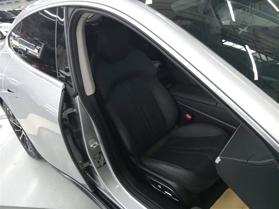 XPENG P7 XPENG P7