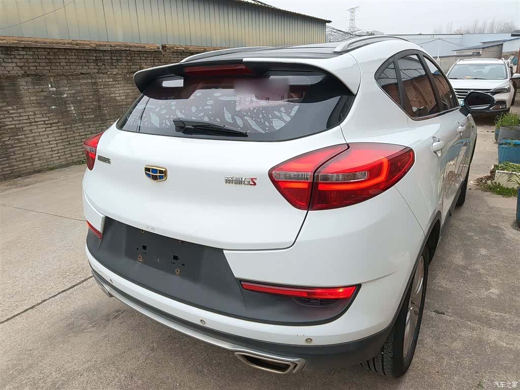 Geely Emgrand, 2018 все фото