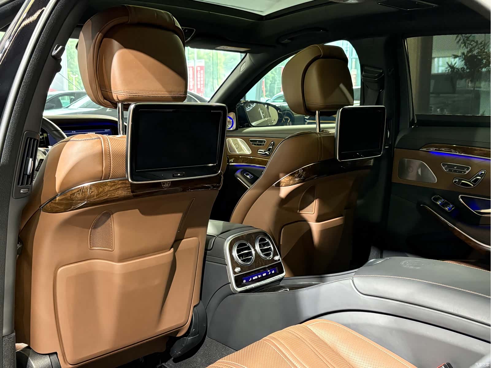 Mercedes-Benz S-Class, 2017 12