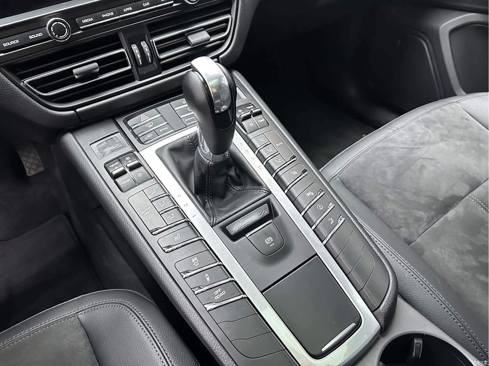 Porsche Macan, 2020 8