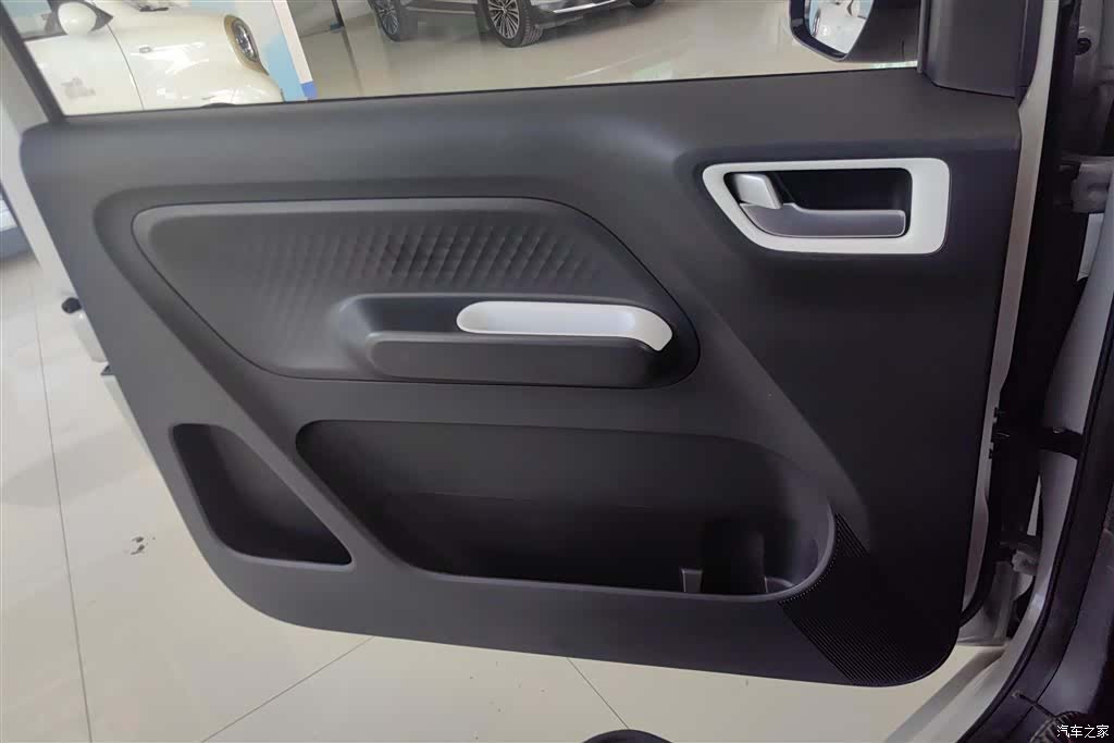 Wuling MINIEV, 2024 7