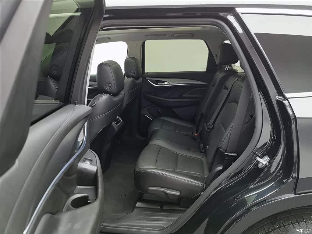 Buick Enclave, 2023 15