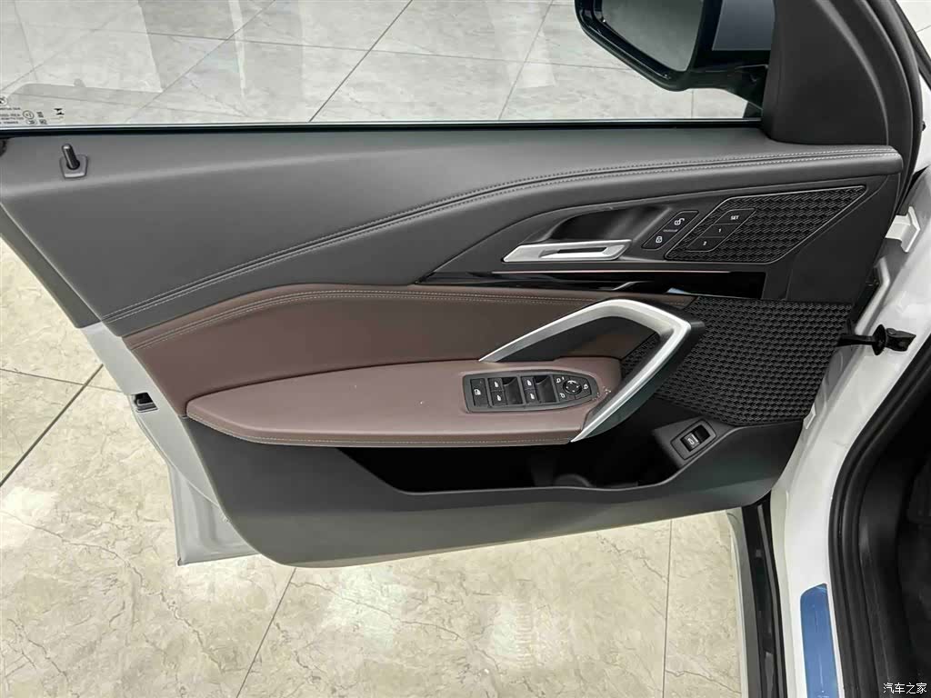 BMW X1, 2023 11