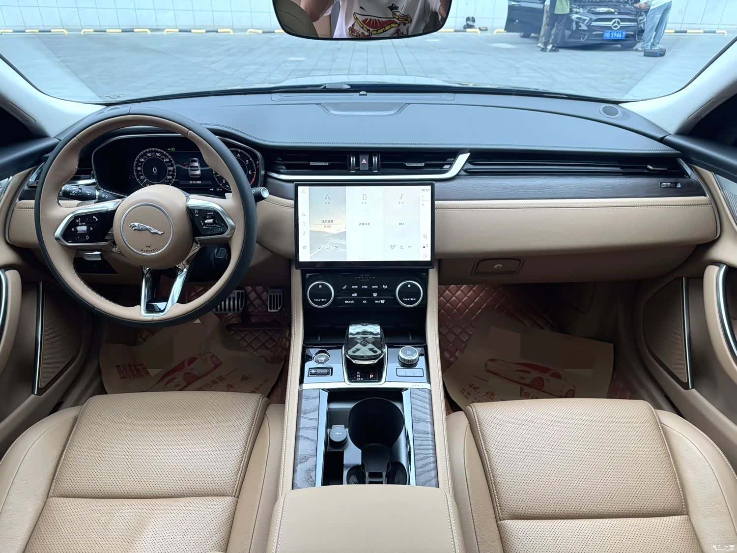 Land Rover P250, 2024 все фото