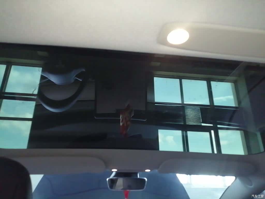 Tesla Model 3, 2023 18