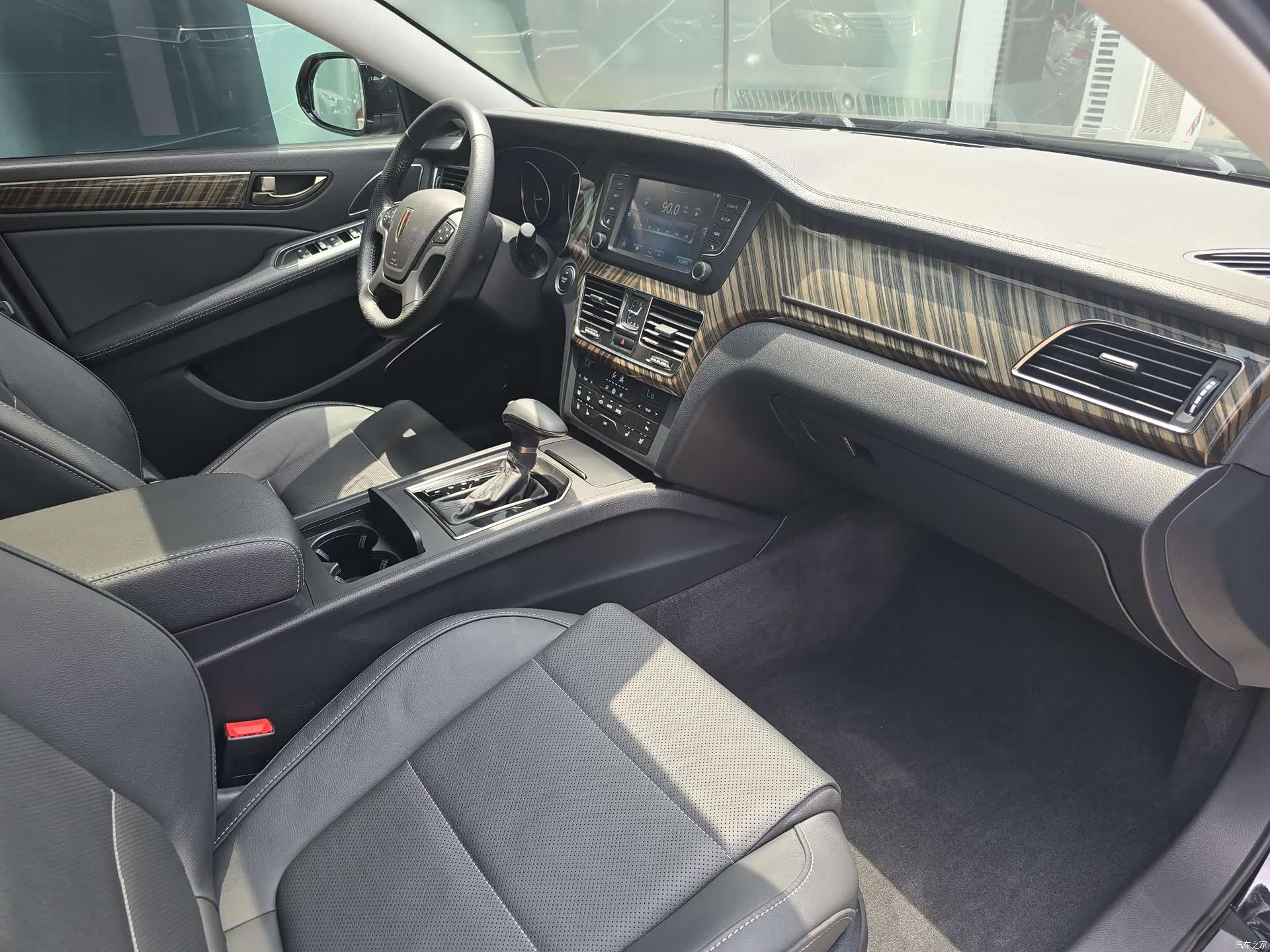 Hongqi H7, 2023 15