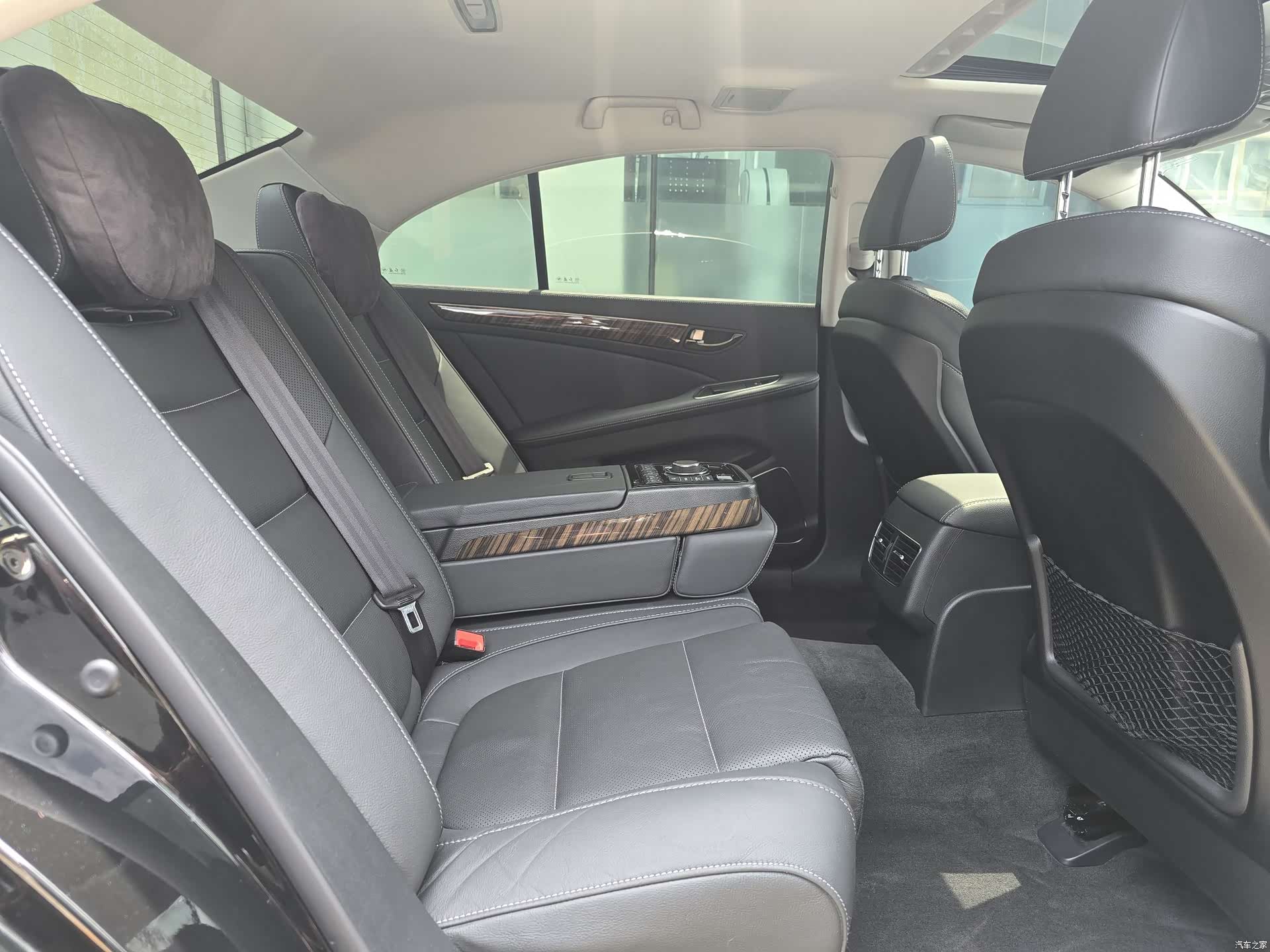 Hongqi H7, 2023 14